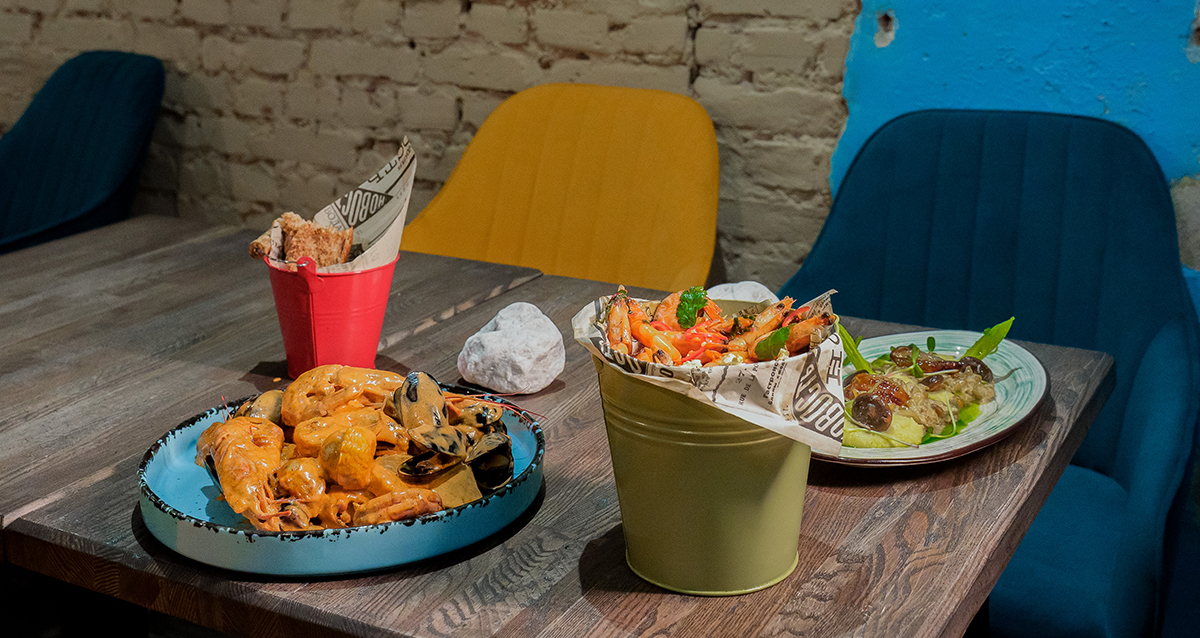 ресторан Мидийные личности