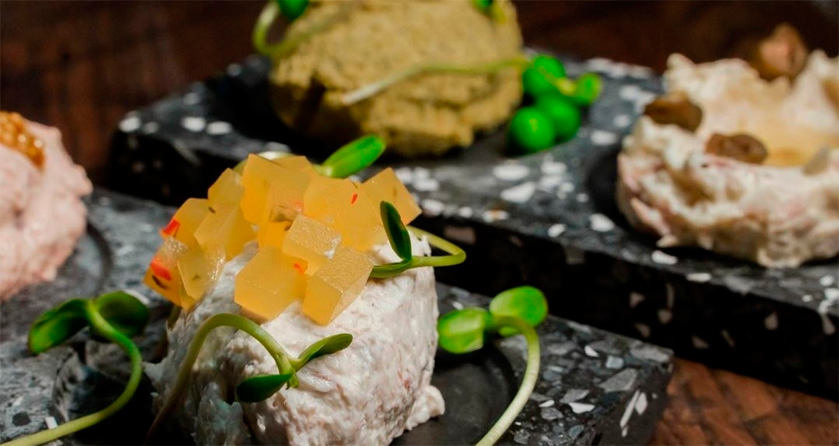 ресторан Мидийные личности