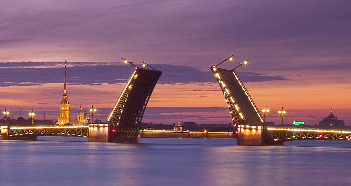 ночные прогулки на теплоходе