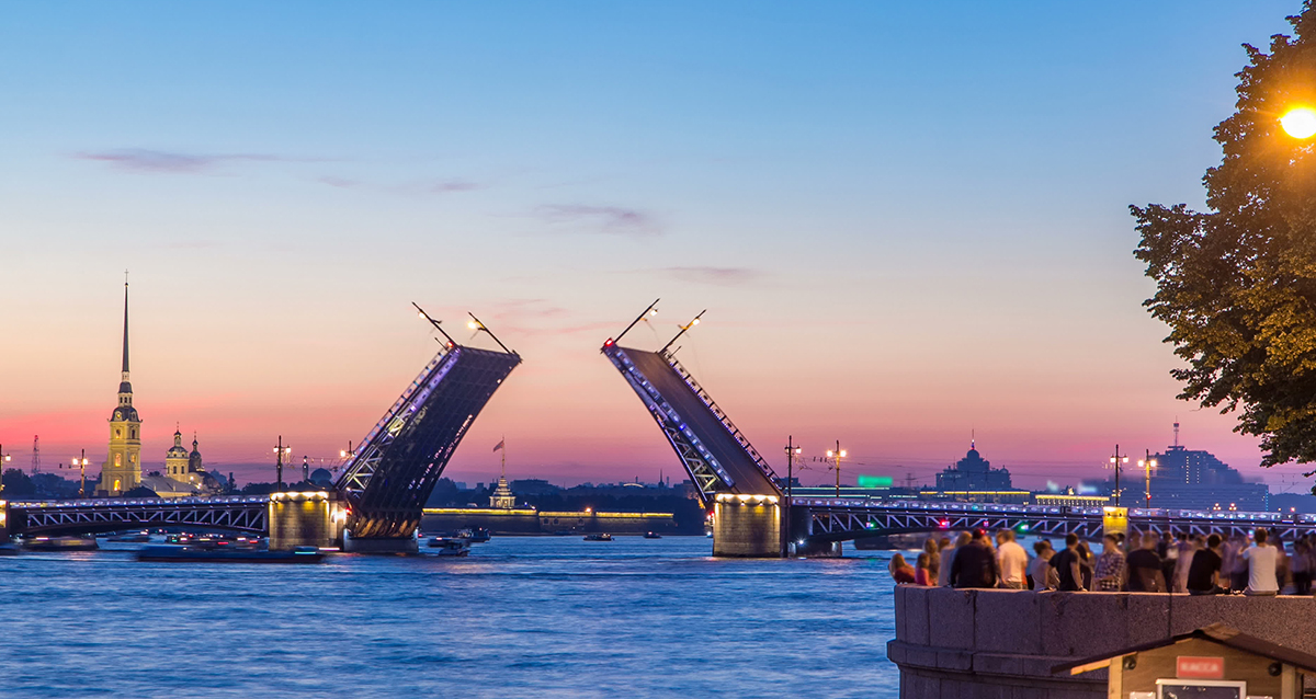 экскурсия под разводными мостами Магия ночного Петербурга