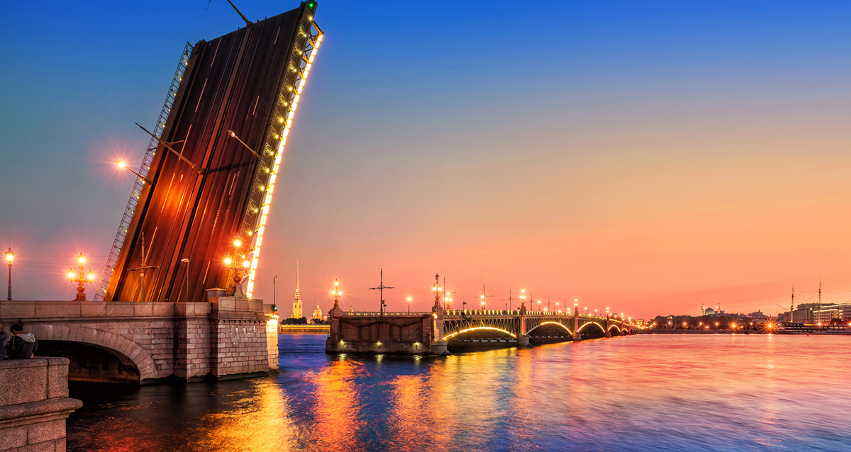 экскурсия под разводными мостами Магия ночного Петербурга