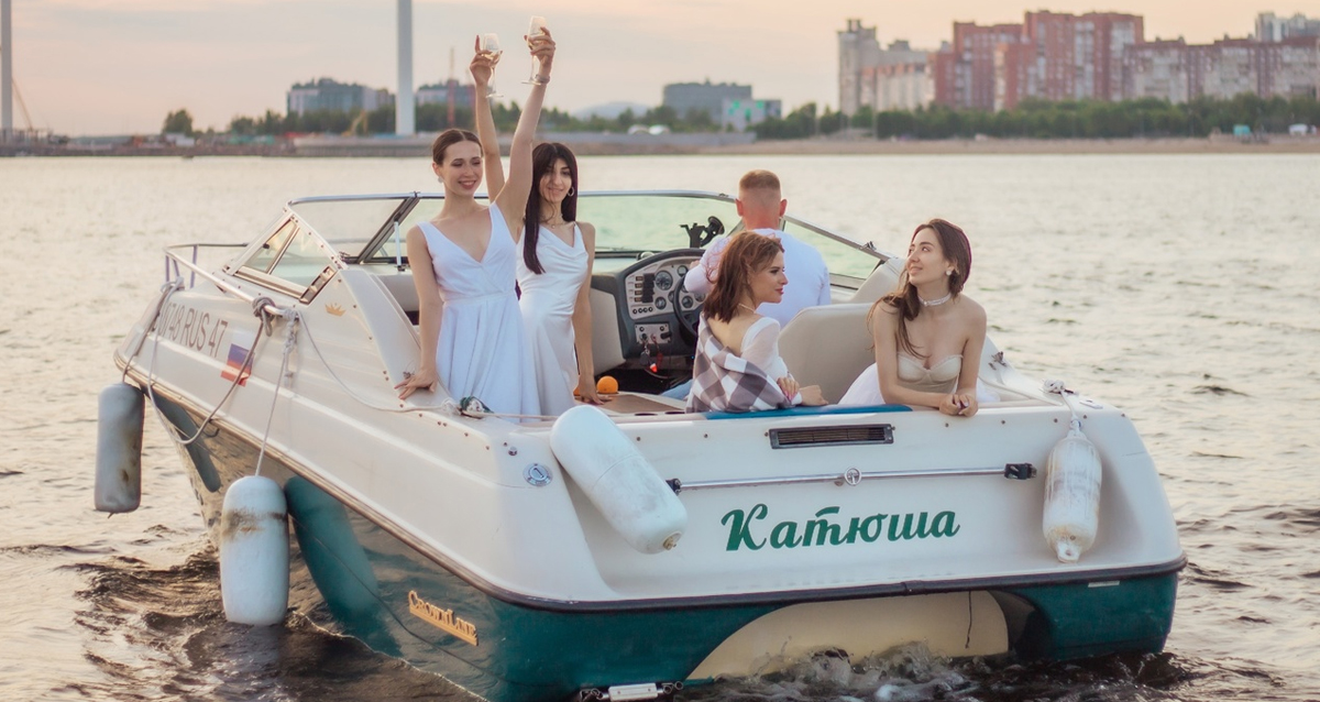 катание на катере «Катюша» с капитаном