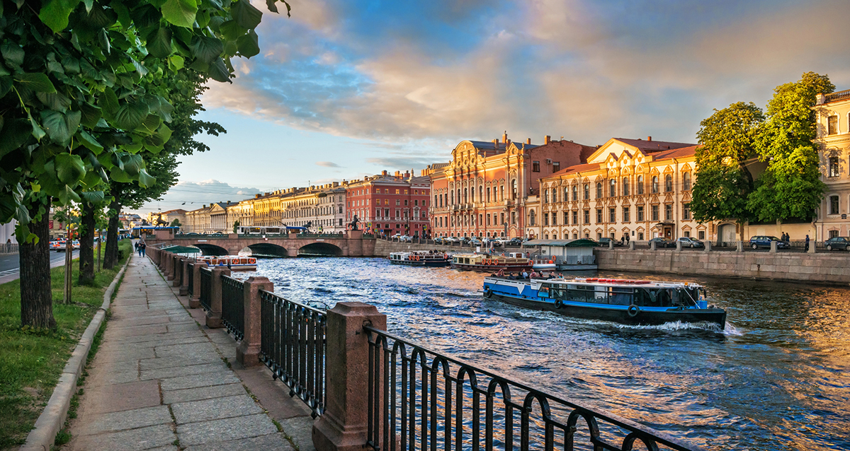 прогулка на теплоходе