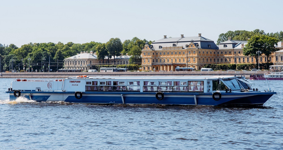 прогулка на теплоходе