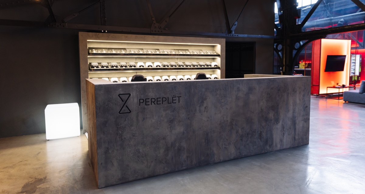 пространство PEREPLЁT