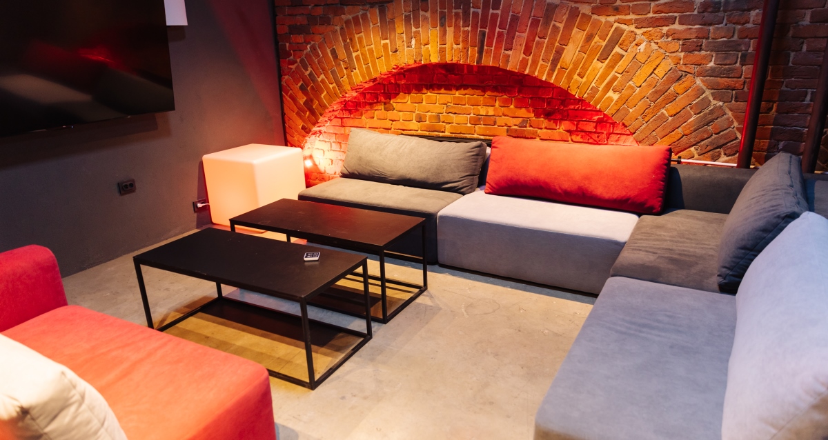 пространство PEREPLЁT