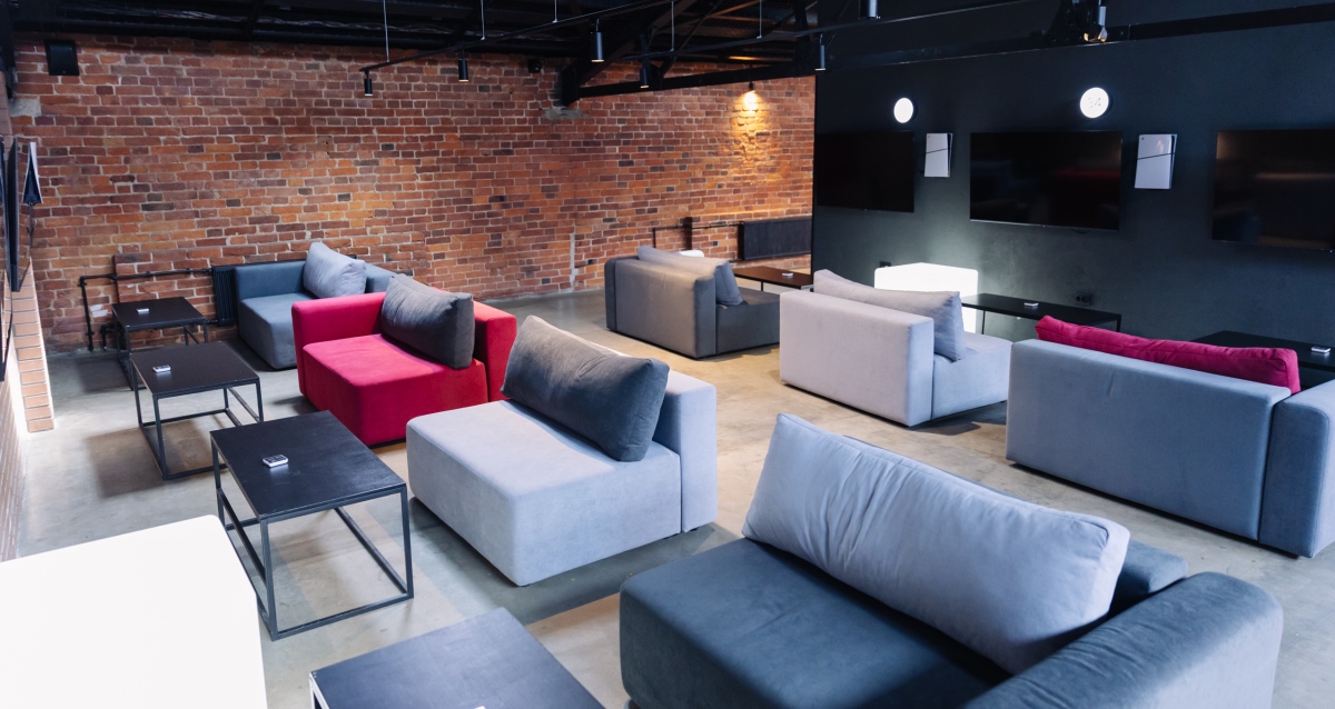 пространство PEREPLЁT