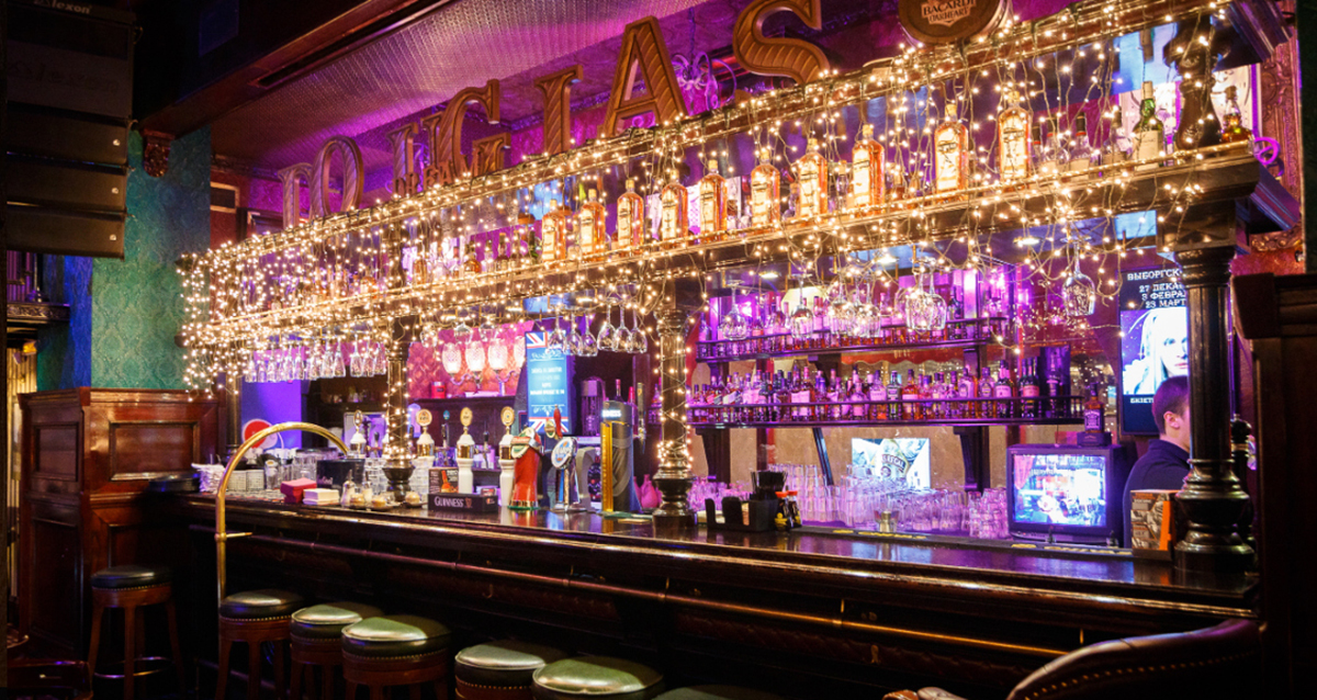 бурлеск-кабаре Madam Boom