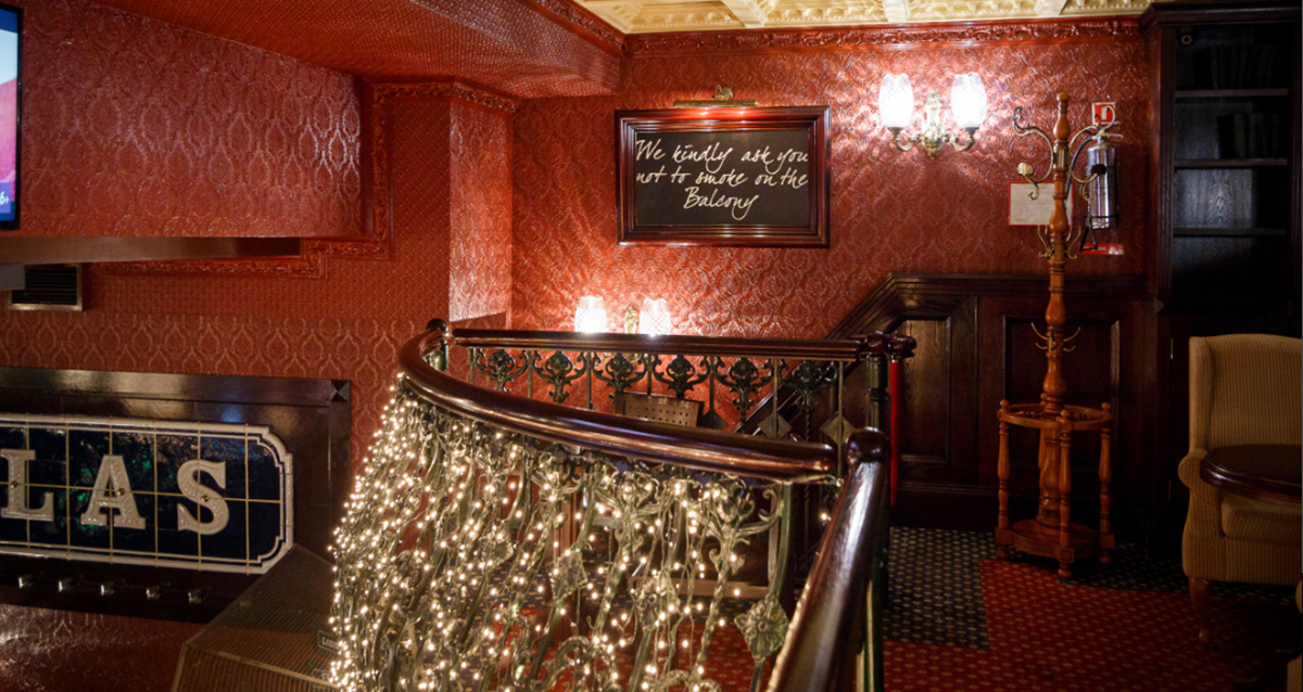 бурлеск-кабаре Madam Boom