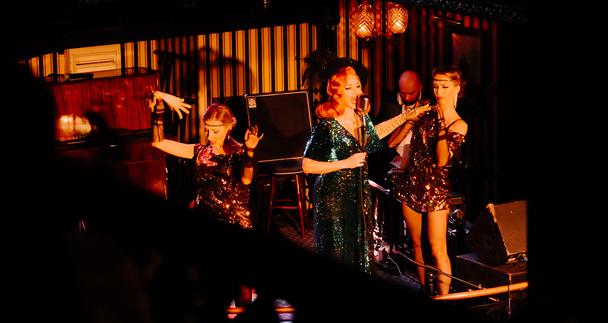 бурлеск-кабаре Madam Boom