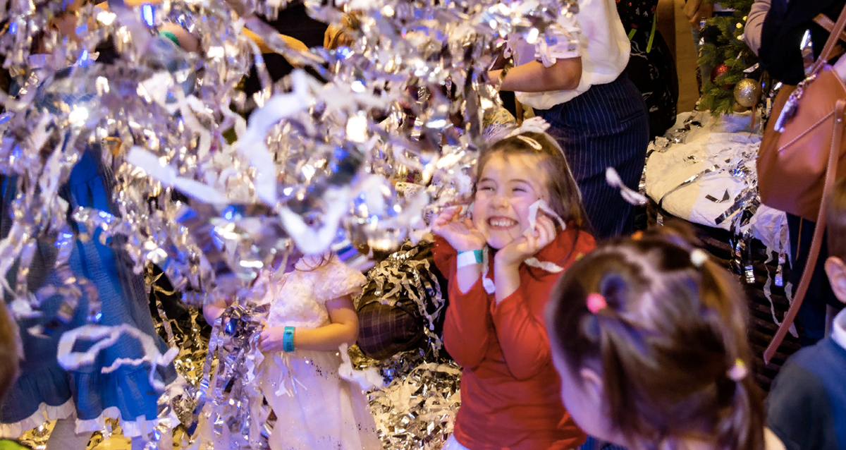 новогодний фестиваль с Гринчем