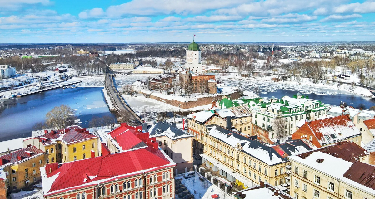 на тур Веселый Новогодний Выборг: экскурсия с комиком