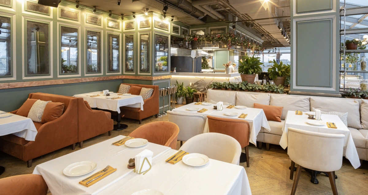 Панорамный ресторан Паруса на крыше