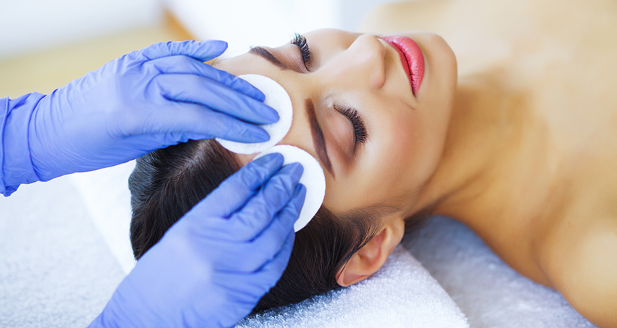 косметология в салоне красоты