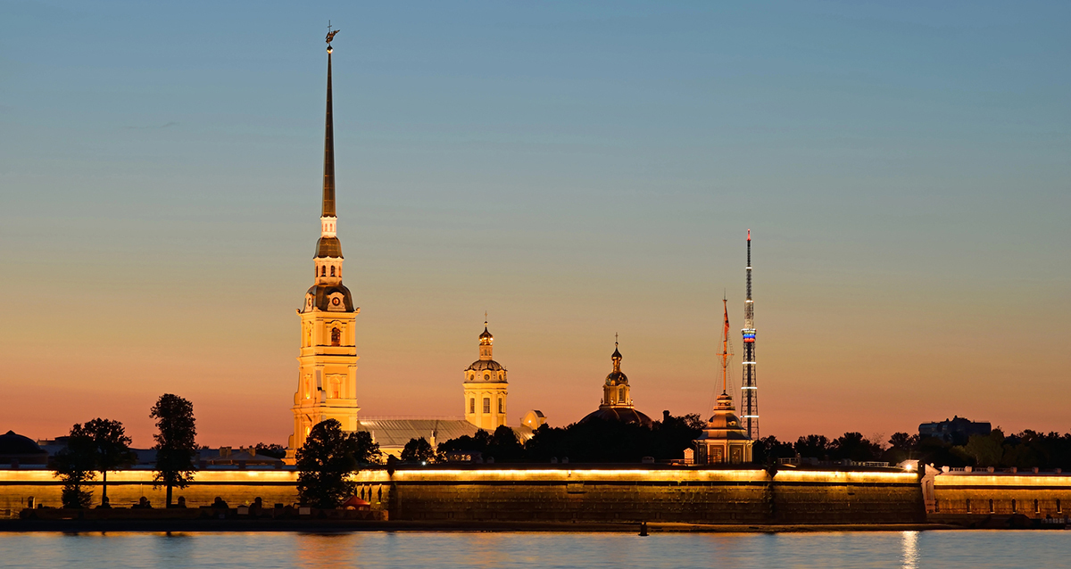 ночной теплоходный тур «Реки Петербурга»