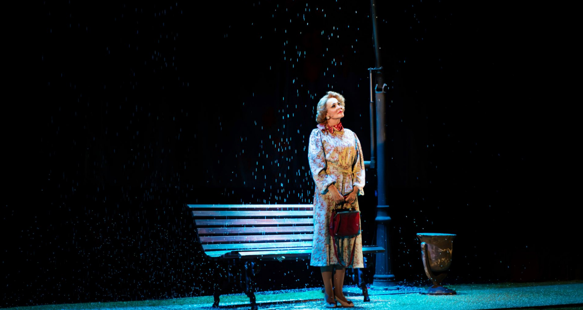 спектакль «Двое на скамейке»