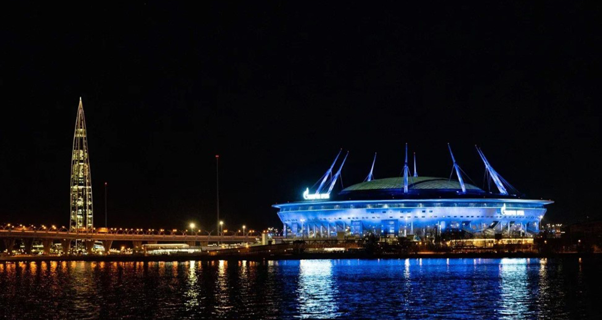 «Разводные мосты и морской фасад»