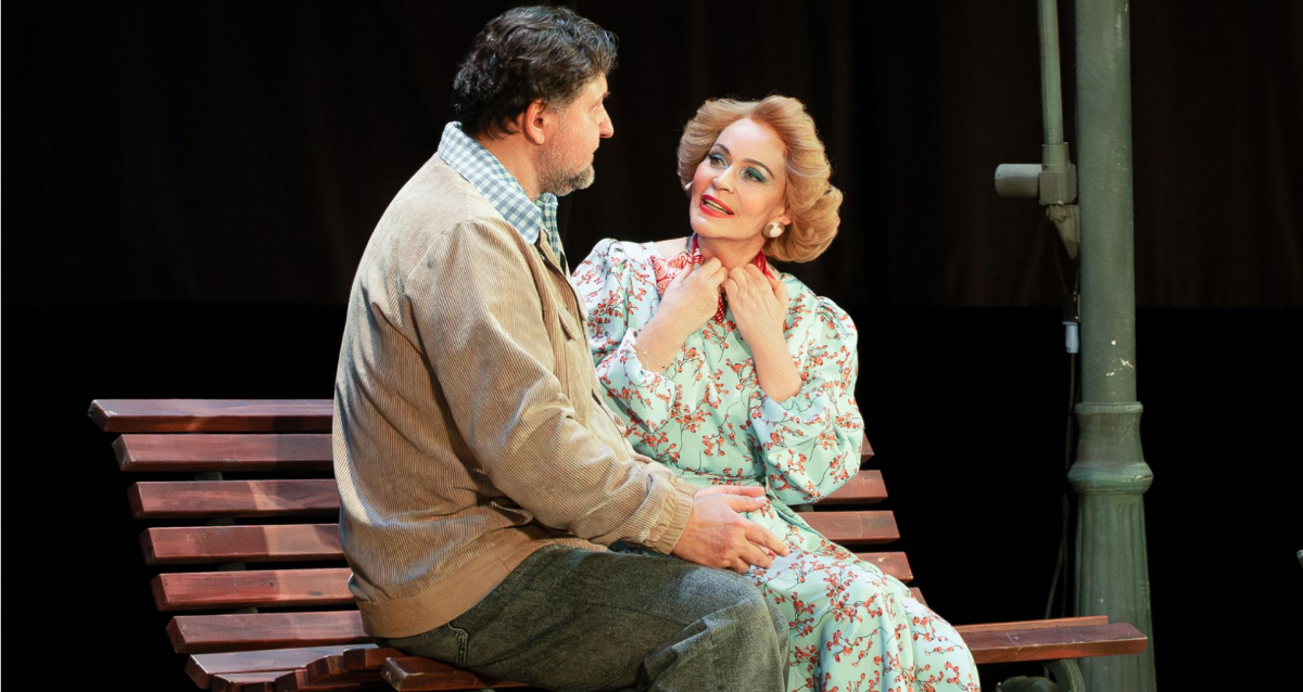 спектакль «Двое на скамейке»