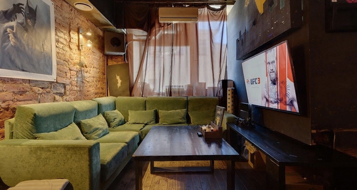 Лаунж-бар Готэм