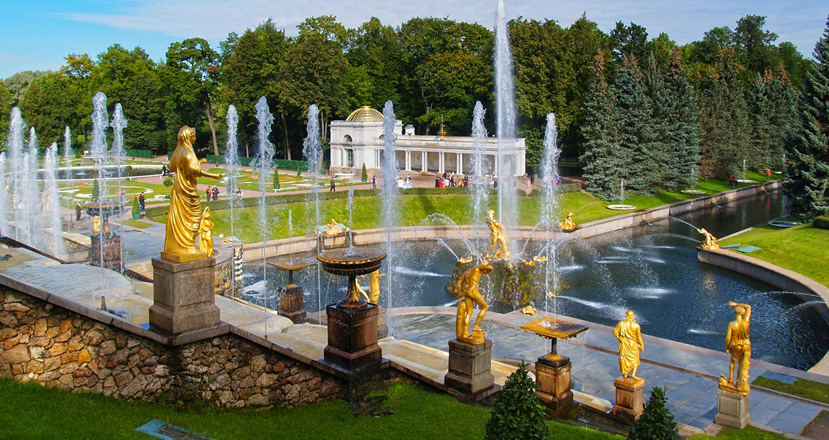 Царское село и Петергоф