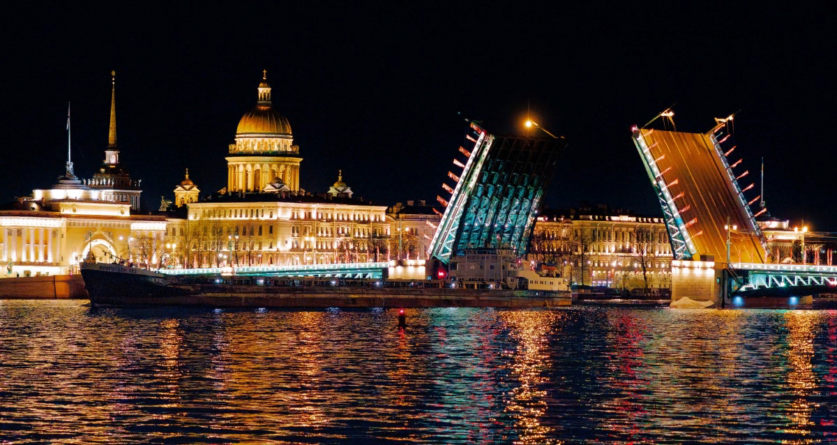 Белые ночи в Петербурге