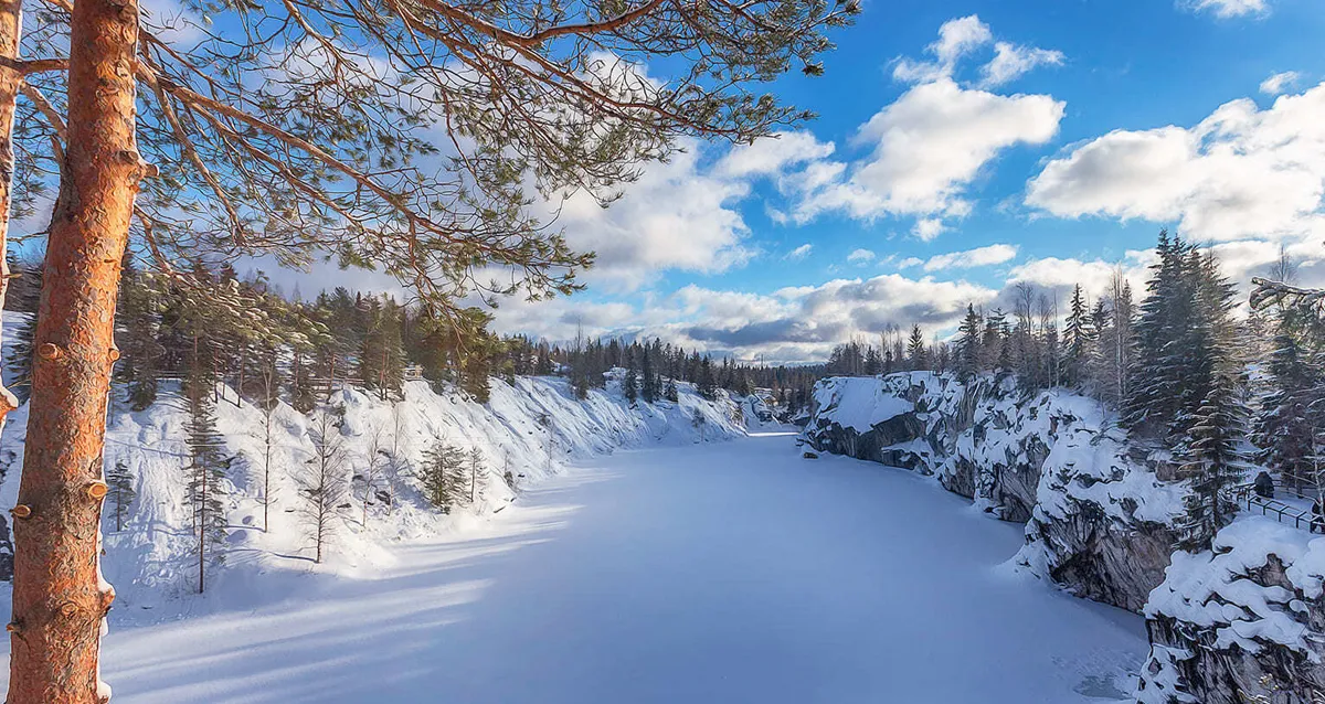 Четырехдневный тур «Новогодний Гранд Вояж: от Вотчины Деда Мороза до Рускеала в огнях»
