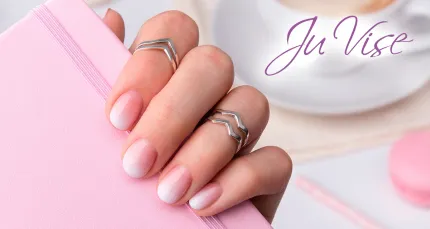 Скидки до 30% на ногтевой сервис в медцентре Ju Vise
