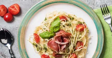 Скидки до 50% в ресторане итальянской кухни «ЛА КАСА» (LA CASA)