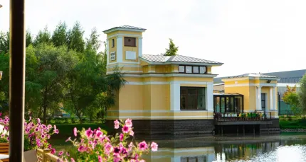 Скидка 50% на аренду «Домик у озера»