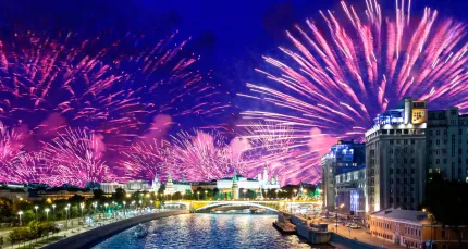 От 1650 р. за круиз с просмотром фейерверка