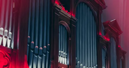 Скидка 30% на концерт «От барокко до босса-новы: гитара и орган»