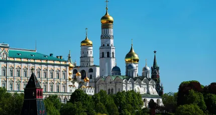 От 1159 р. за ланч-круиз на теплоходе от Парка «Зарядье»
