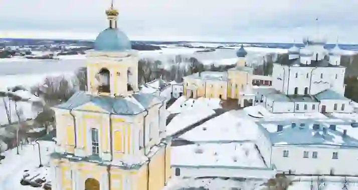 18950 р. за тур «Новый Год по-новгородски: блистательная программа в Амакс Отеле»