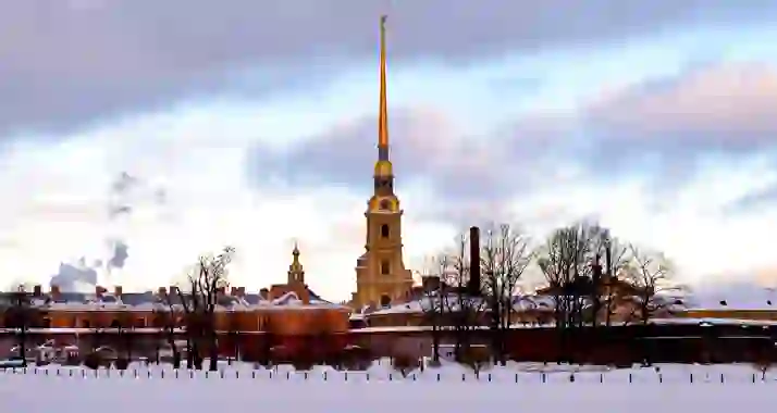 Скидка 50% на экскурсию «Санкт-Петербург и Петропавловская крепость»