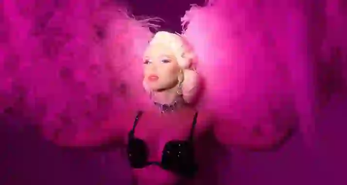 Скидка 35% на бурлеск-кабаре «Мадам Бум»