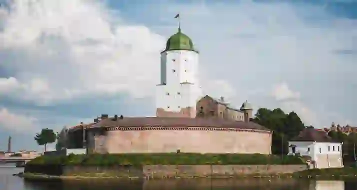 Скидки до 53% на тур «Тайны средневекового Выборга»