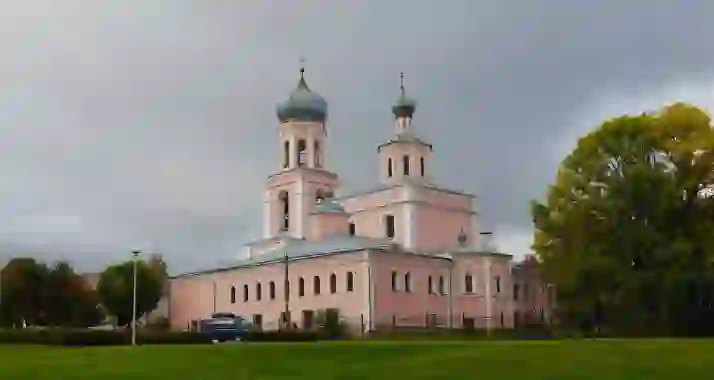 От 3150 р. за тур «Волшебные Валдай и Великий Новгород»