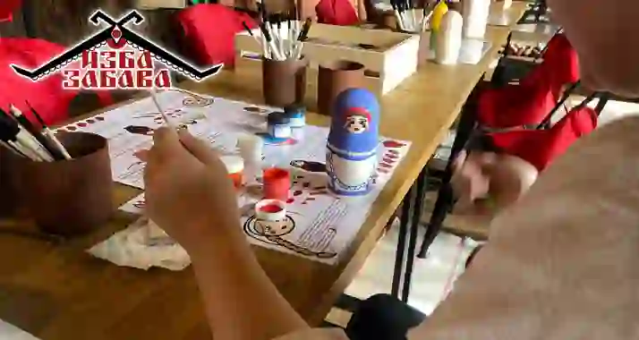 Скидка 30% на мастер-класс по росписи матрешки или матрешки-неваляшки с чаепитием