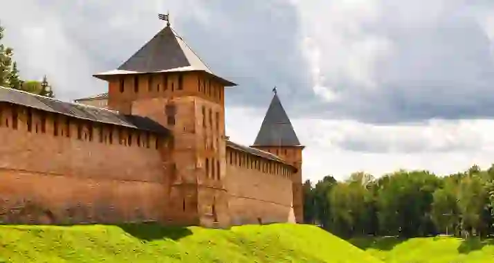 Скидка 38% на однодневный тур «Новгородские легенды»