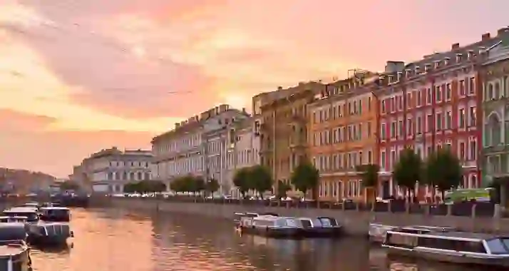 Скидки до 76% на дневные прогулки на теплоходе компании «Нева-Кронверк»