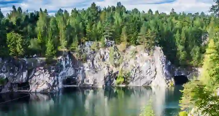 Скидка 47% на экскурсию «Семейный отдых в Карелии. 30 га детского счастья»