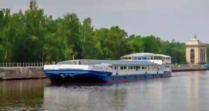 От 2500 р. за билет на концерт «Назад в СССР» на теплоходе