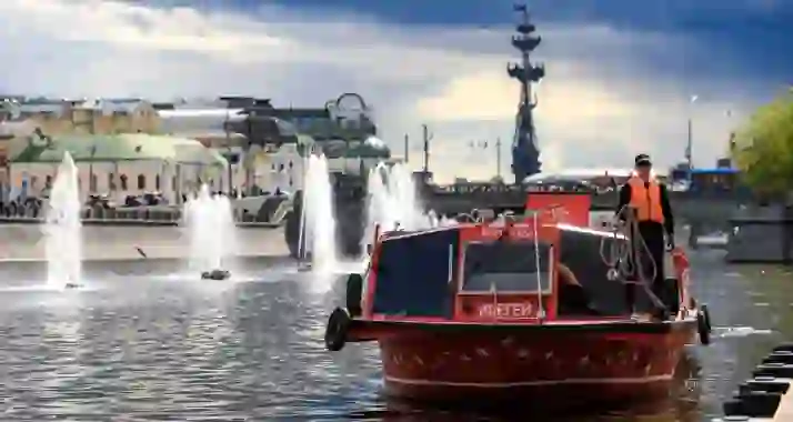 От 200 р. за маршрут «Золотой остров» от причала «Третьяковский»